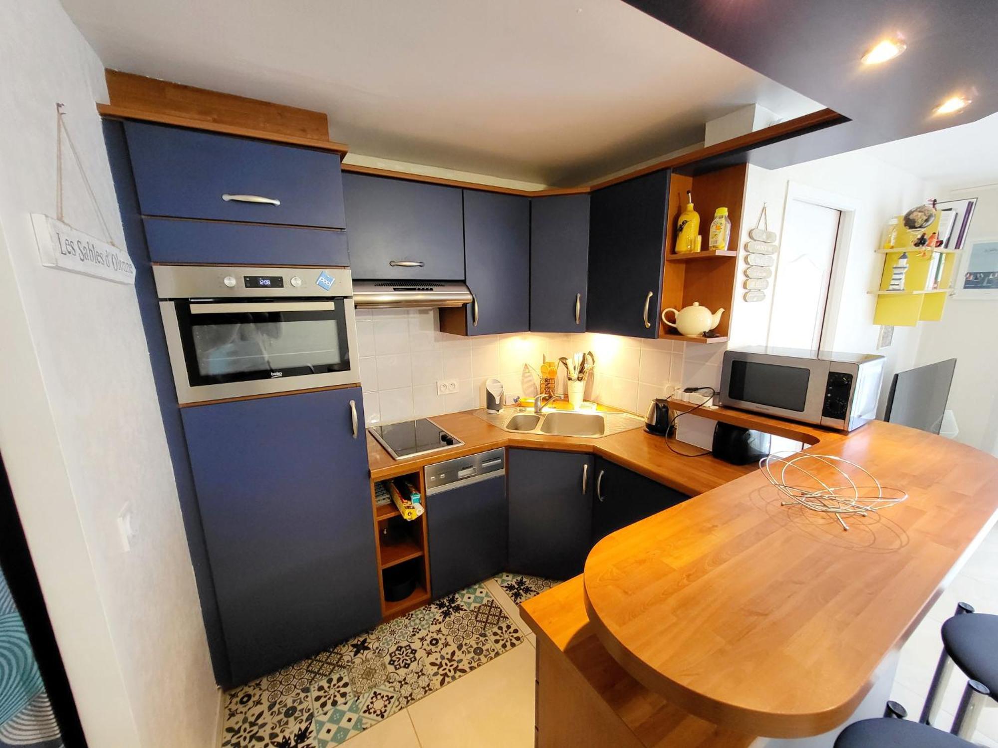 Appartement Moderne Au Centre-Ville, 150M Plage, Wifi, Confort Ideal Pour Familles - Fr-1-92-876 Les Sables-dʼOlonne Kültér fotó