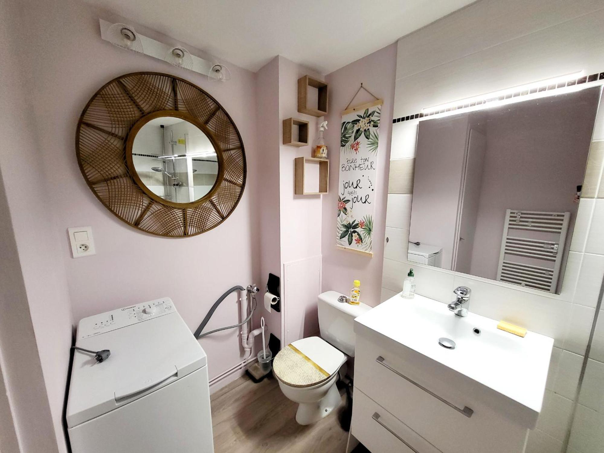 Appartement Moderne Au Centre-Ville, 150M Plage, Wifi, Confort Ideal Pour Familles - Fr-1-92-876 Les Sables-dʼOlonne Kültér fotó