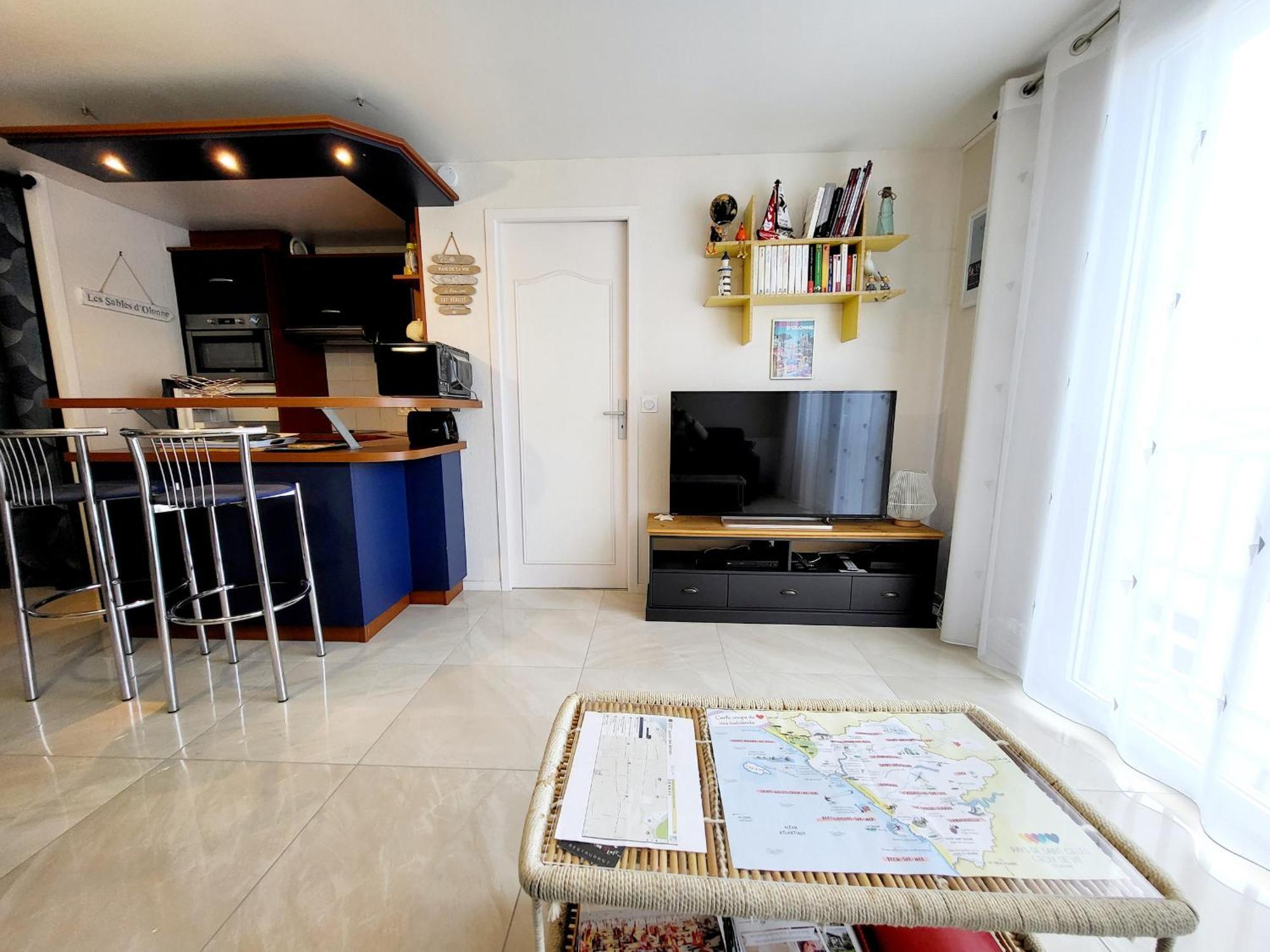 Appartement Moderne Au Centre-Ville, 150M Plage, Wifi, Confort Ideal Pour Familles - Fr-1-92-876 Les Sables-dʼOlonne Kültér fotó