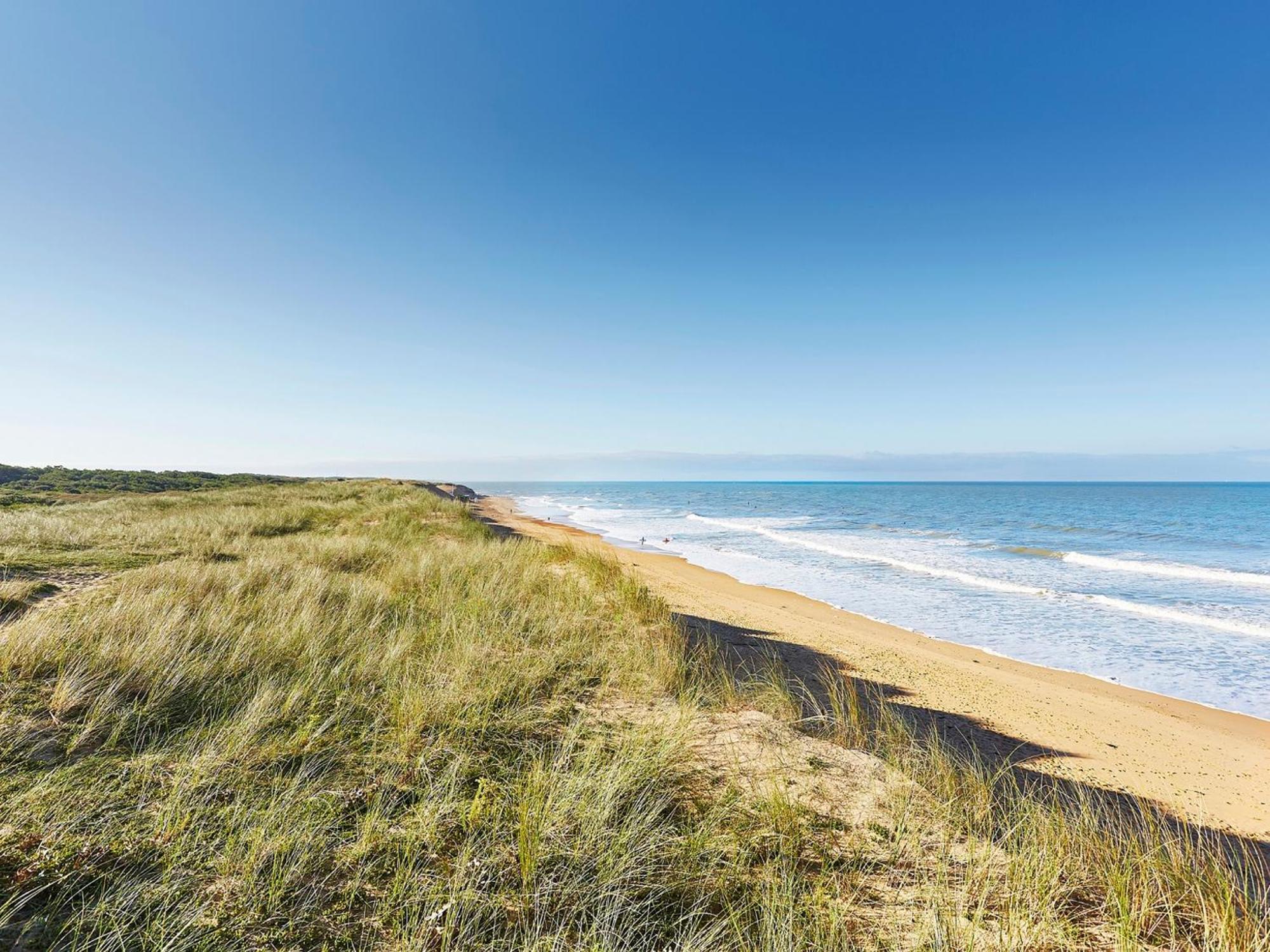 Appartement Moderne Au Centre-Ville, 150M Plage, Wifi, Confort Ideal Pour Familles - Fr-1-92-876 Les Sables-dʼOlonne Kültér fotó
